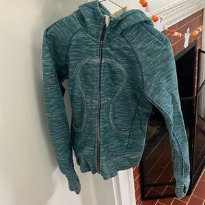 Lululemon fleece jacket size 4